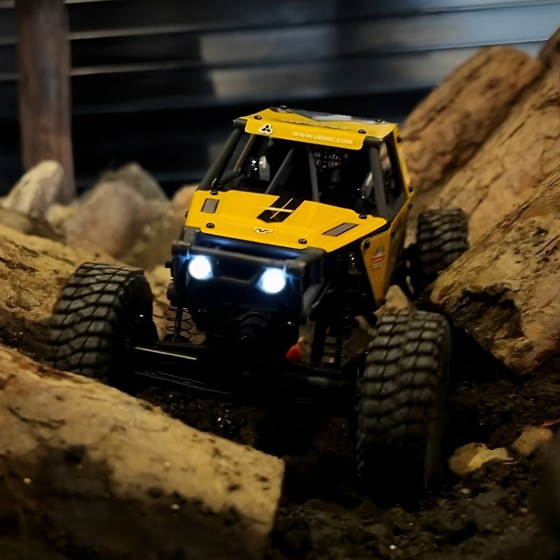 UDIRC UCX2405 Pro Snow Leopard 2.4Ghz Brushless Remote Control Car Yellow